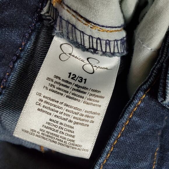 Jessica Simpson mid rise straight embroidered back pocket EUC - Picture 5 of 8